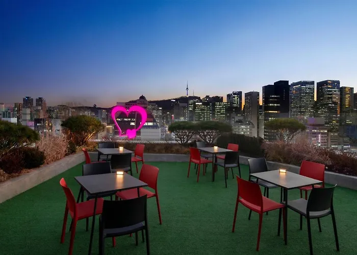 Moxy Insadong 3*