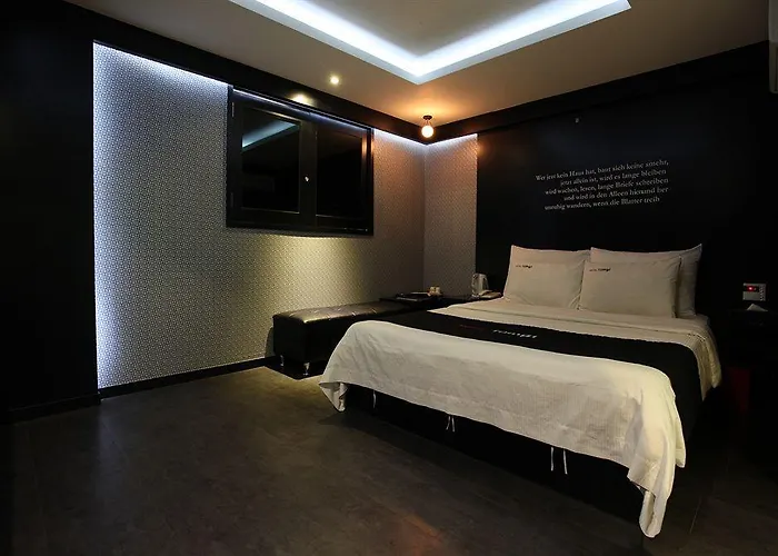Moxy Insadong 3* Seul
