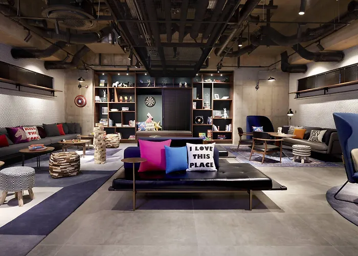 Moxy Insadong 3*