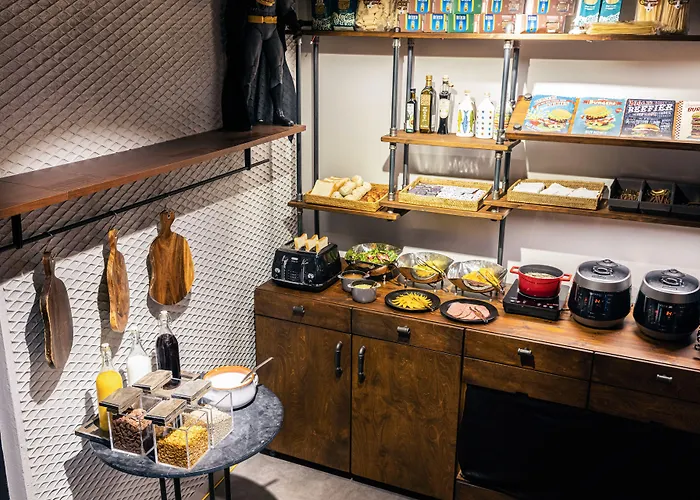 Moxy Insadong Hotel 3*