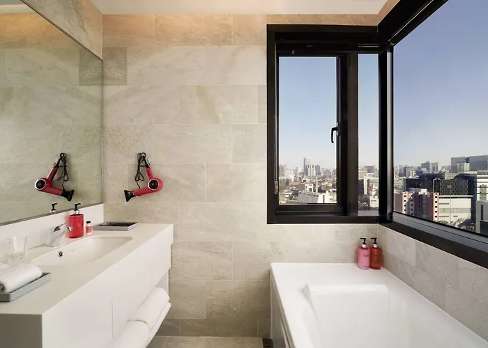 Moxy Insadong