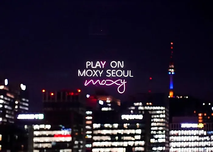 Moxy Insadong 3*