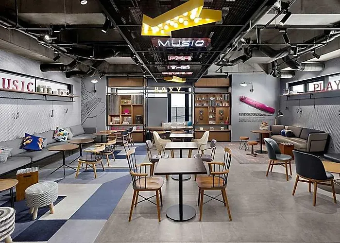 Moxy Insadong Hotel Seul