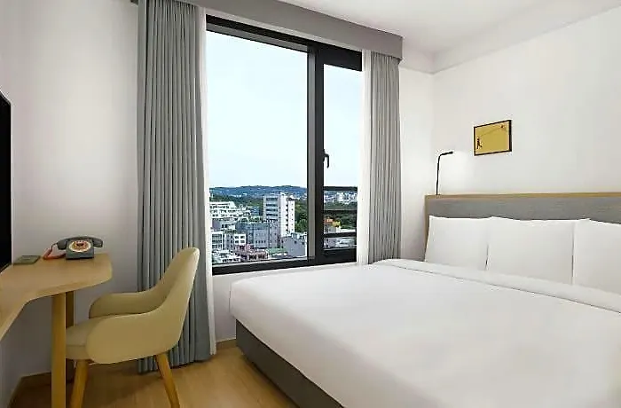 Hotel Moxy Insadong