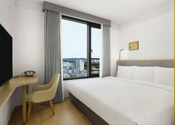 Hotel Moxy Insadong 3*