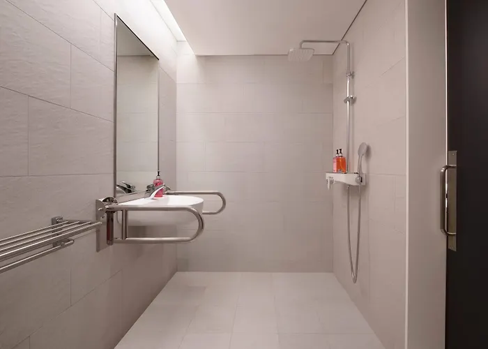 Moxy Insadong 3*