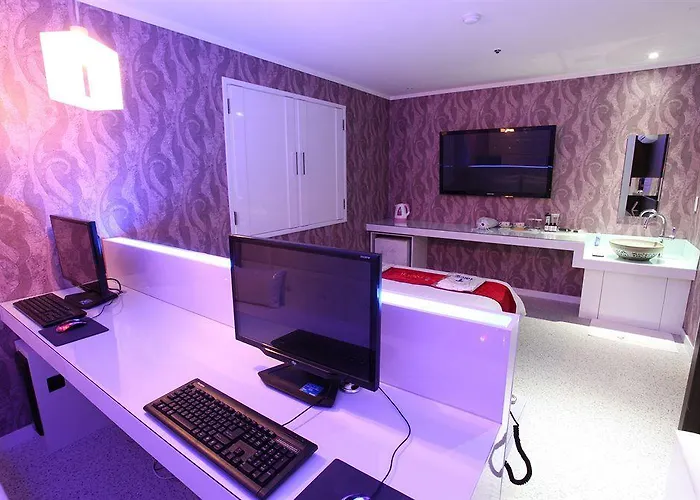 Hotel Moxy Insadong Seul